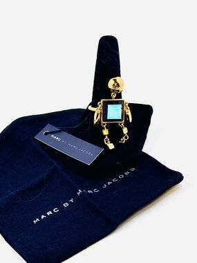 Marc by Marc Jacobs Gold-Tone Articulated Robot Ring W/ Turquoise Blue Stone NWT